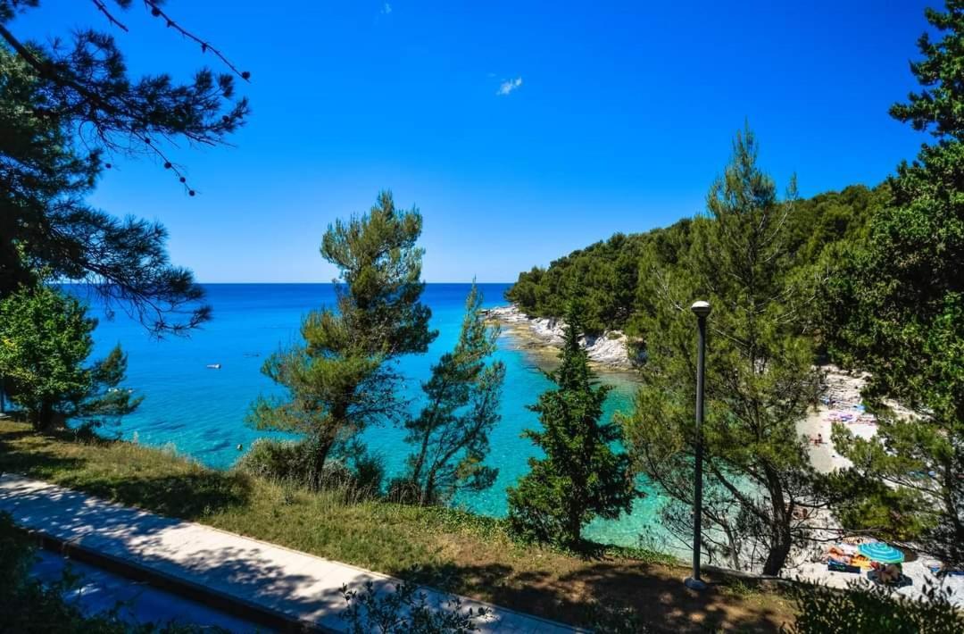 Apartment Nora Near The Beach Pula Dış mekan fotoğraf